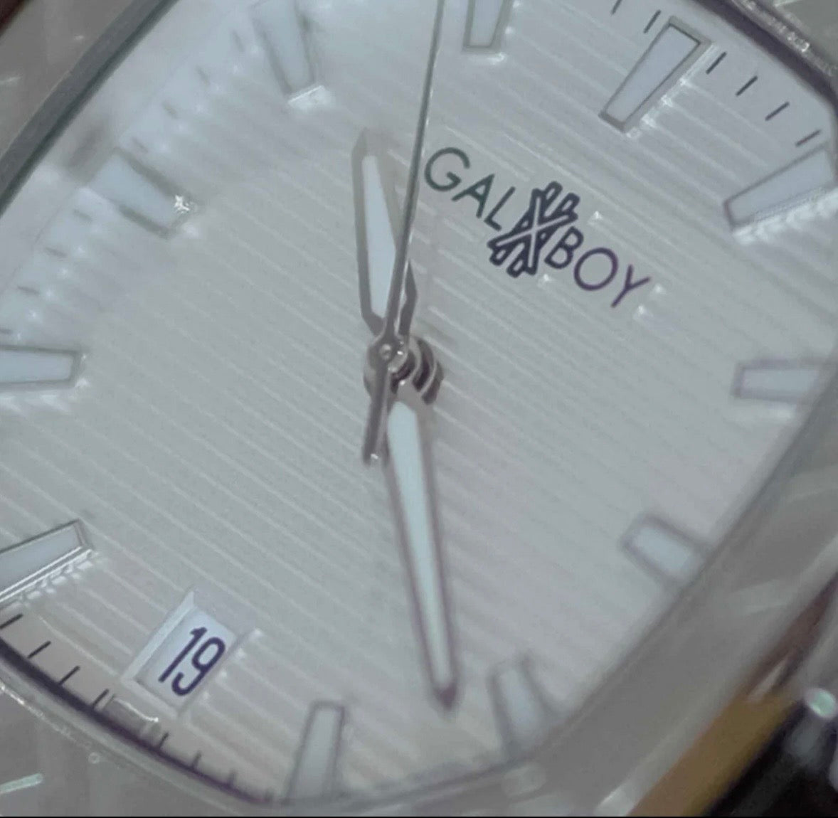 GXB 012 TYPE Y - SILVER \ WHITE